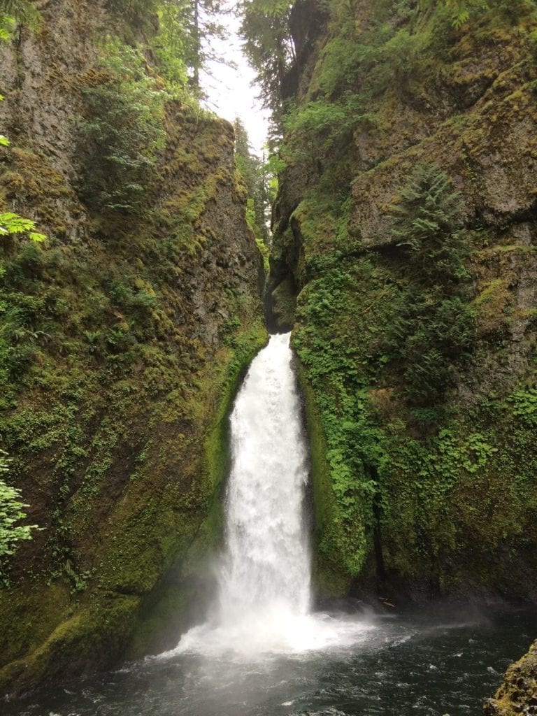 How to Spend 3 Days Trekking Columbia River Gorge Hikes - Krystal ...