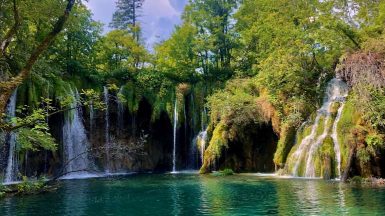 Croatia Itinerary: The Ultimate Bucket List Destination