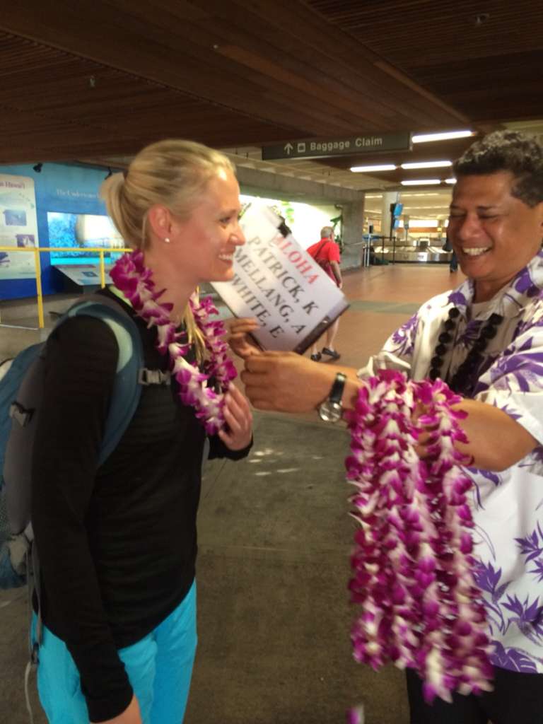 getting lei greeting at maui airport