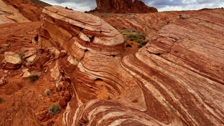 Valley of Fire State Park: The Best Hiking Day Trip from Vegas
