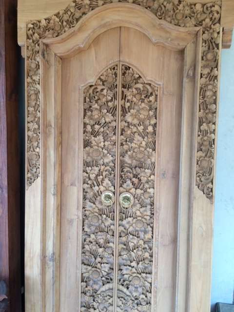 Wood carved window during our 4 days in Ubud Bali