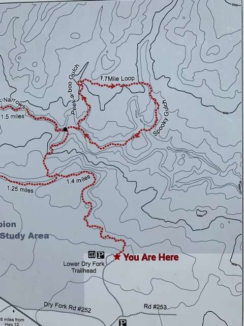 Trail map for spooky and peek-a-boo slot canyon