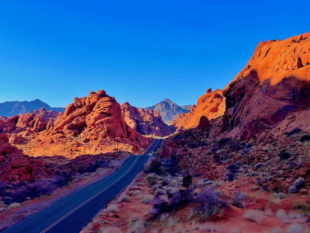 Valley of Fire State Park hiking near Las Vegas