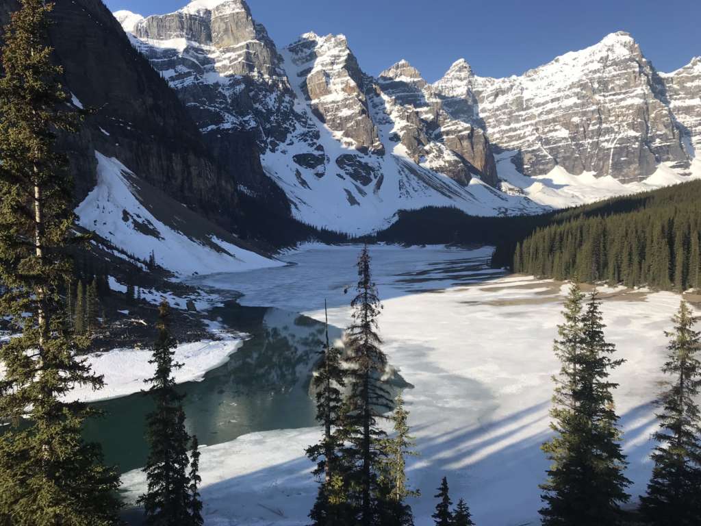 Lake Morraine in Banff itinerary